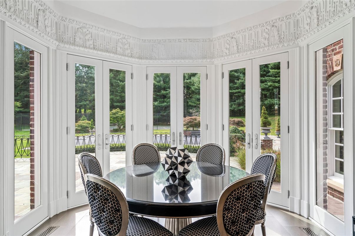 Dining room, Interior, Sun Room