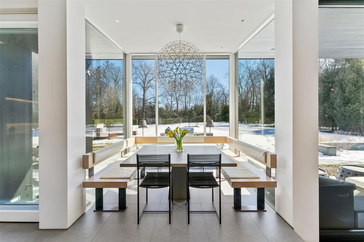 Dining room, Interior, Recessed Lighting, Sun Room