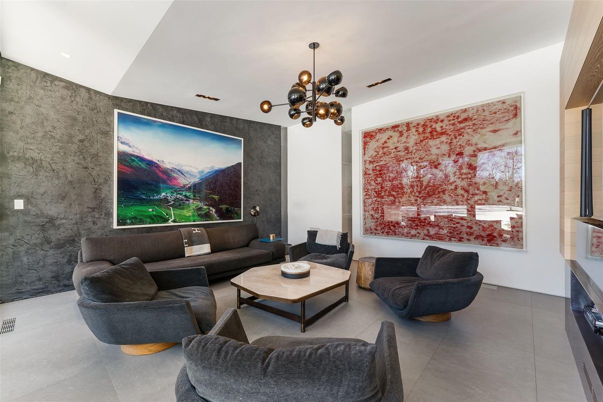 Interior, Living room, Pendant Lights