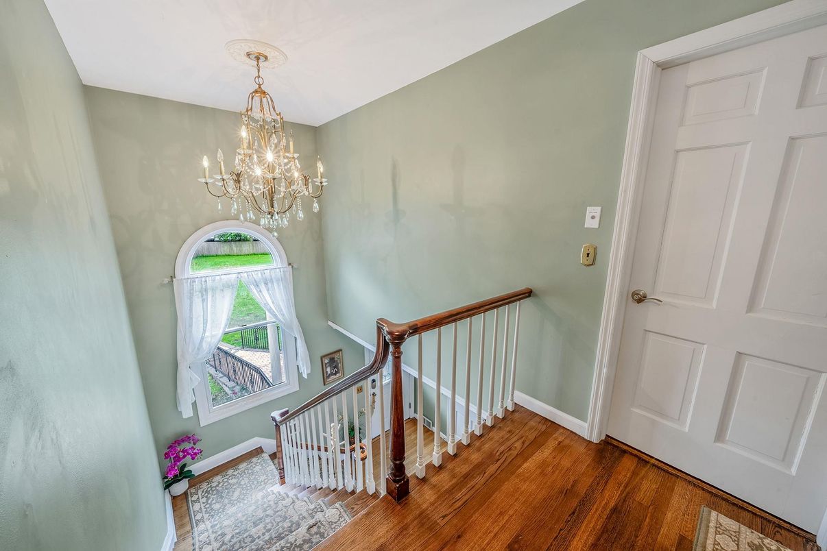 Chandelier, Interior, Wood Texture Flooring