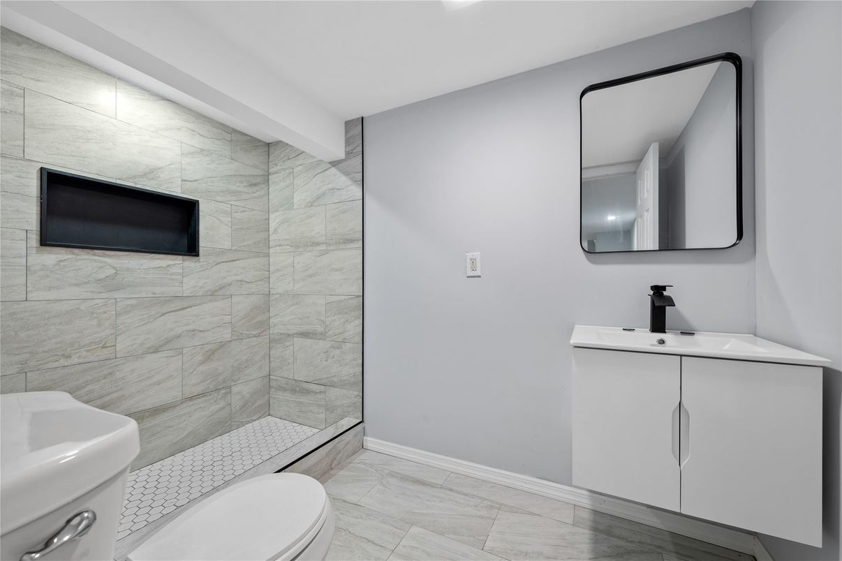 Bathroom, Interior, Marble, Marble Walls