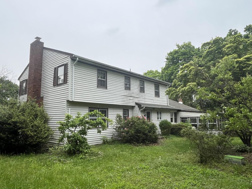 Backyard, Exterior, Facade, American Foursquare