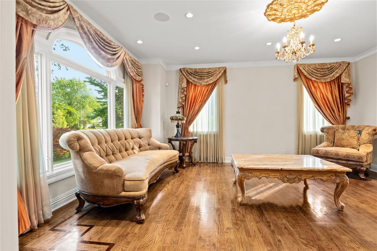 Chandelier, Interior, Recessed Lighting, Wood Texture Flooring