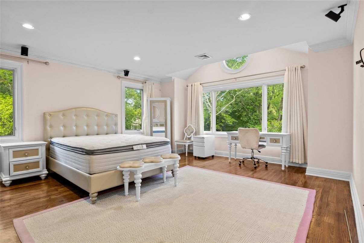 Bedroom, Home Office, Interior, Recessed Lighting, Wood Texture Flooring