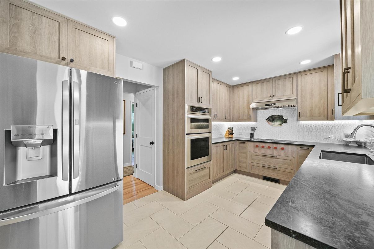 Interior, Kitchen, Recessed Lighting, Stainless Steel Appliances, Wood Texture Flooring