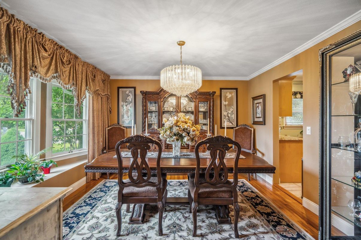 Chandelier, Dining room, Interior, Wood Texture Flooring