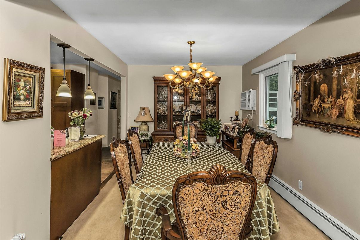 Chandelier, Dining room, Interior