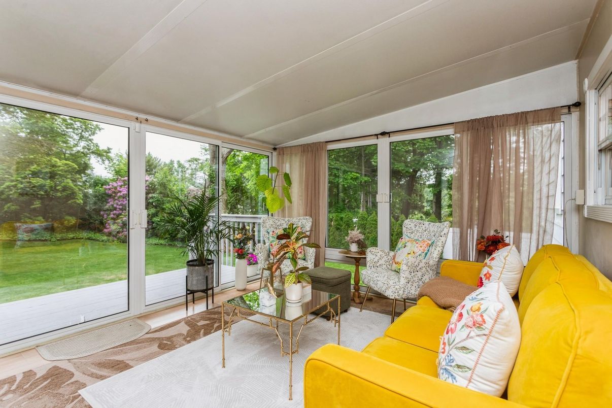 Interior, Living room, Sun Room, Wood Texture Flooring