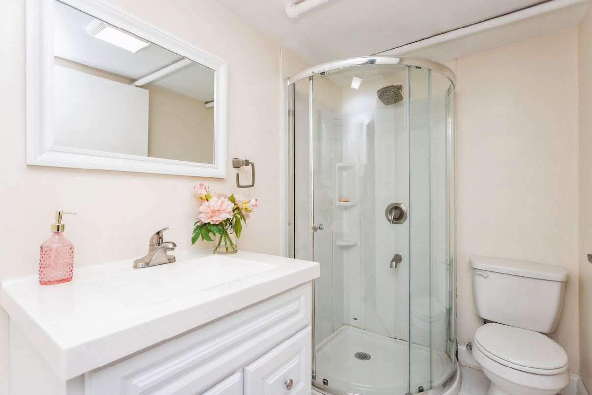 Bathroom, Glass Shower, Interior