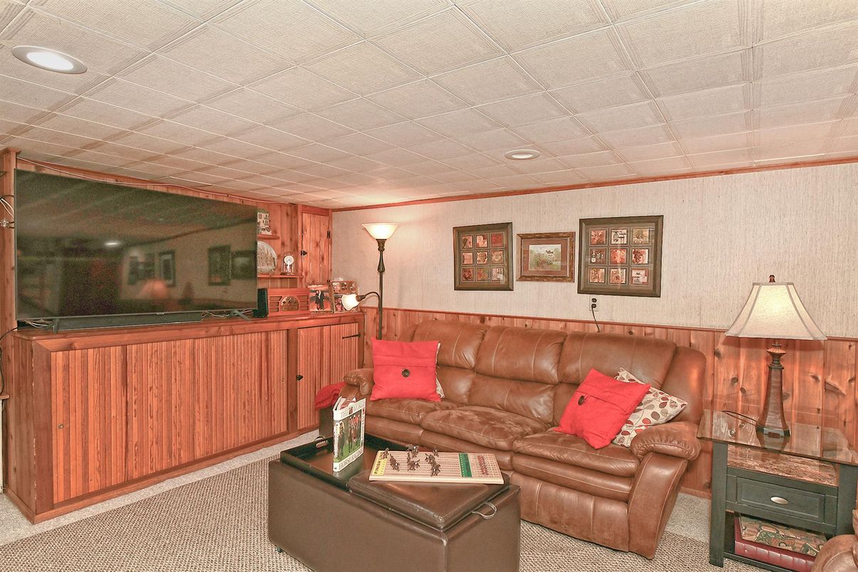 Interior, Living room, Recessed Lighting
