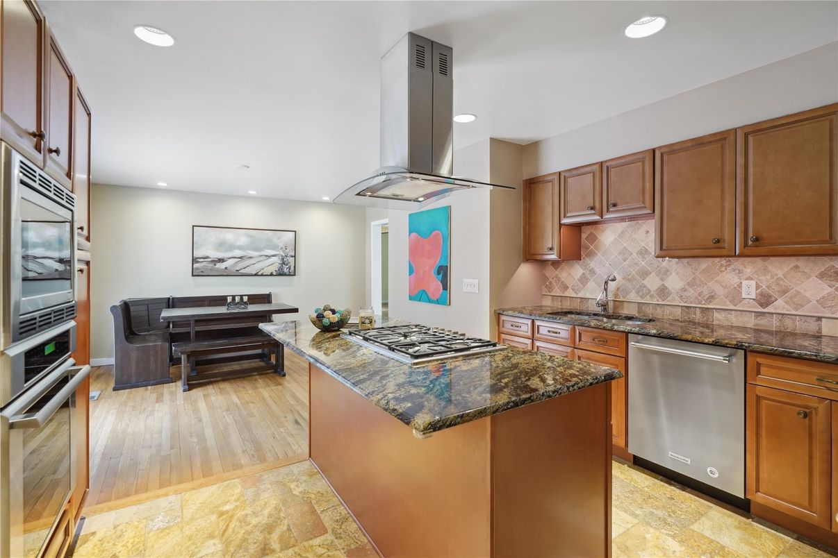 Dining room, Interior, Kitchen, Recessed Lighting, Stainless Steel Appliances, Wood Texture Flooring