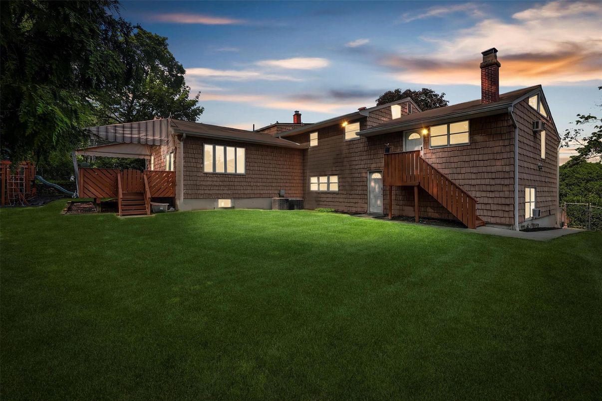 Backyard, Exterior, Hot Tub, Playground