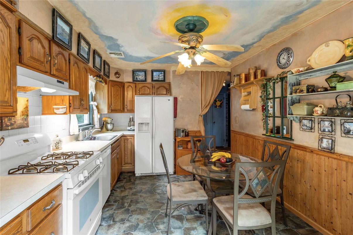 Dining room, Interior, Kitchen
