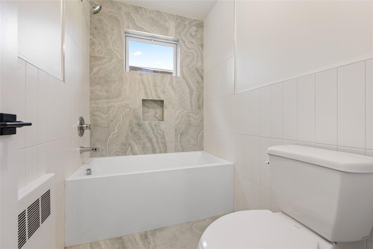 Bathroom, Interior, Marble Walls
