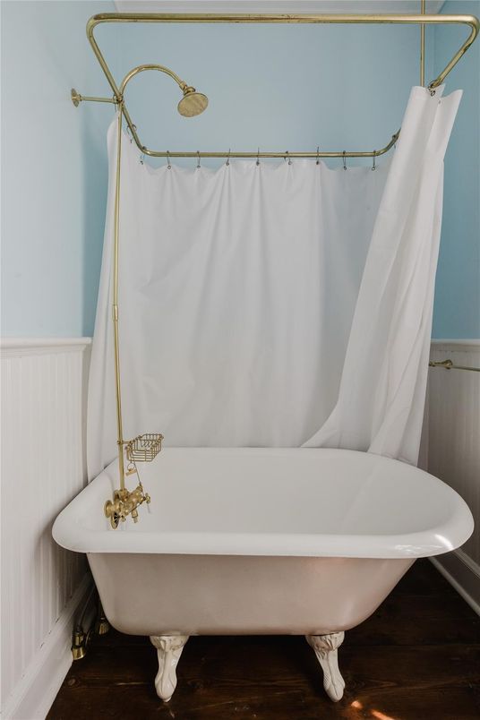 Bathroom, Free Standing Baths, Interior