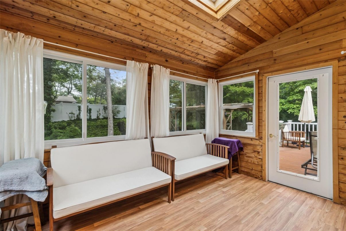 Interior, Sun Room, Wooden Ceilings, Wood Texture Flooring, Wooden Walls