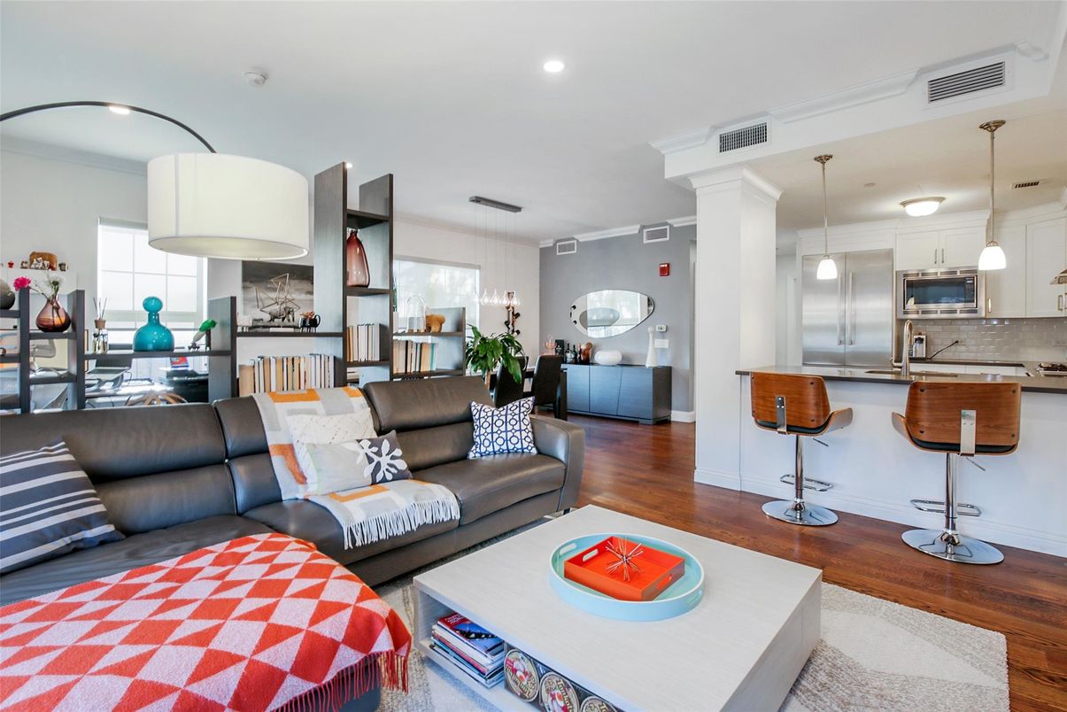 Interior, Kitchen, Living room, Pendant Lights, Recessed Lighting, Stainless Steel Appliances, Wood Texture Flooring