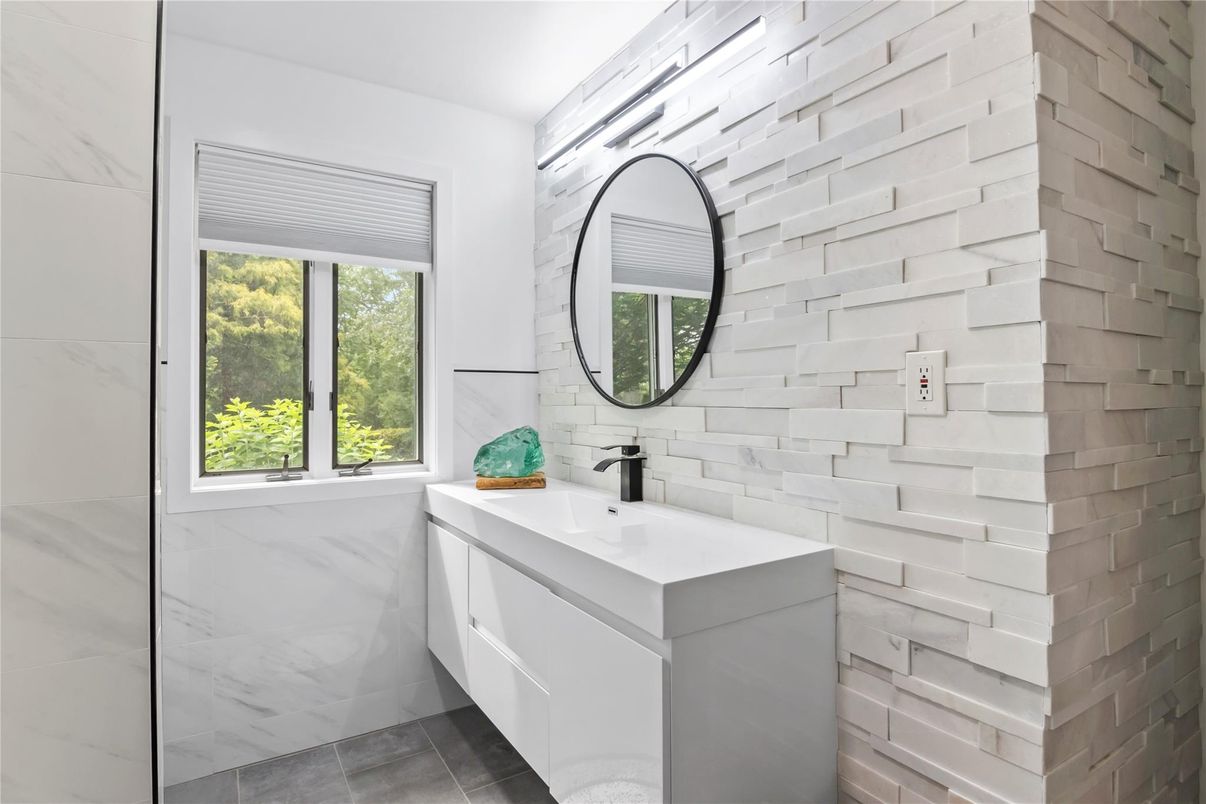 Bathroom, Interior, Marble Walls
