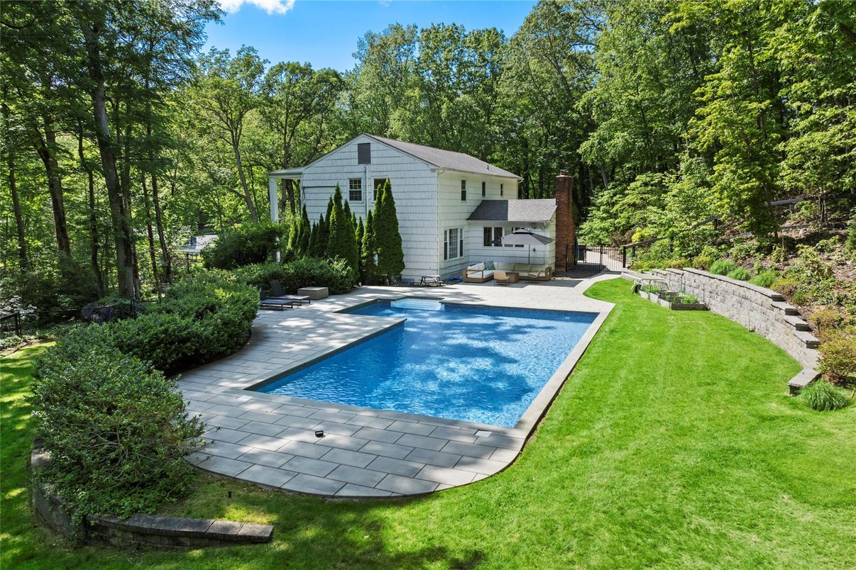 Backyard, Exterior, Pool