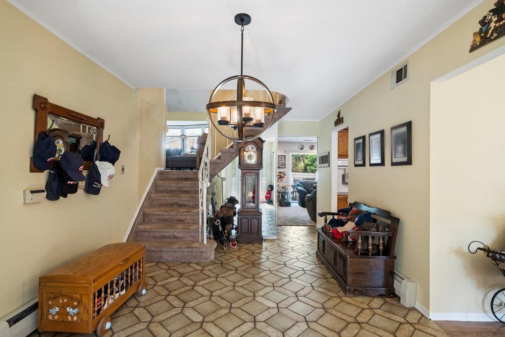 Chandelier, Interior, Pendant Lights