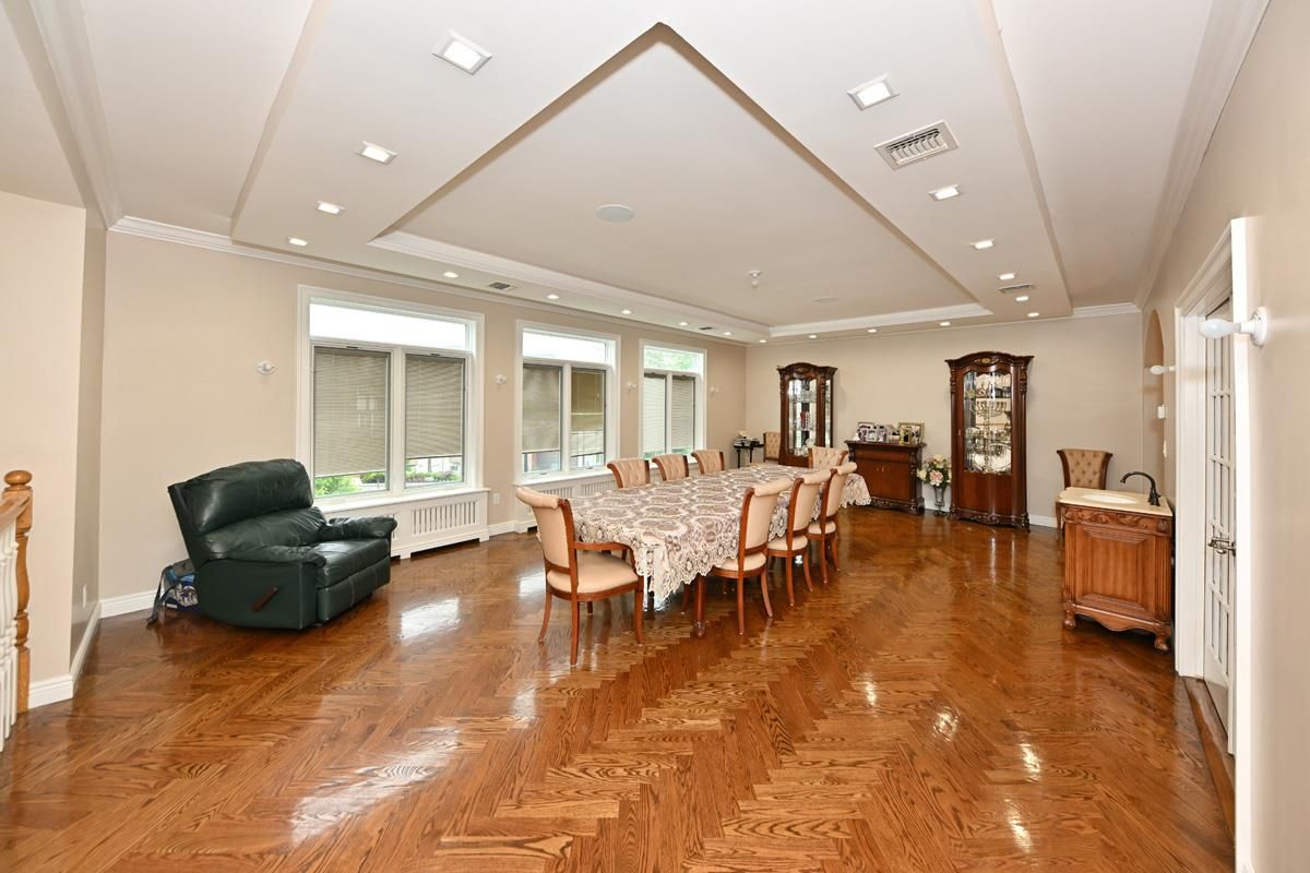 Dining room, Interior, Recessed Lighting, Wood Texture Flooring