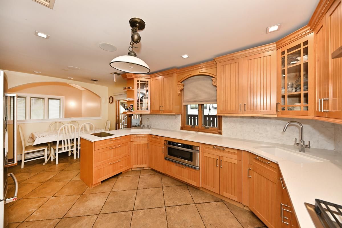Dining room, Interior, Kitchen, Recessed Lighting