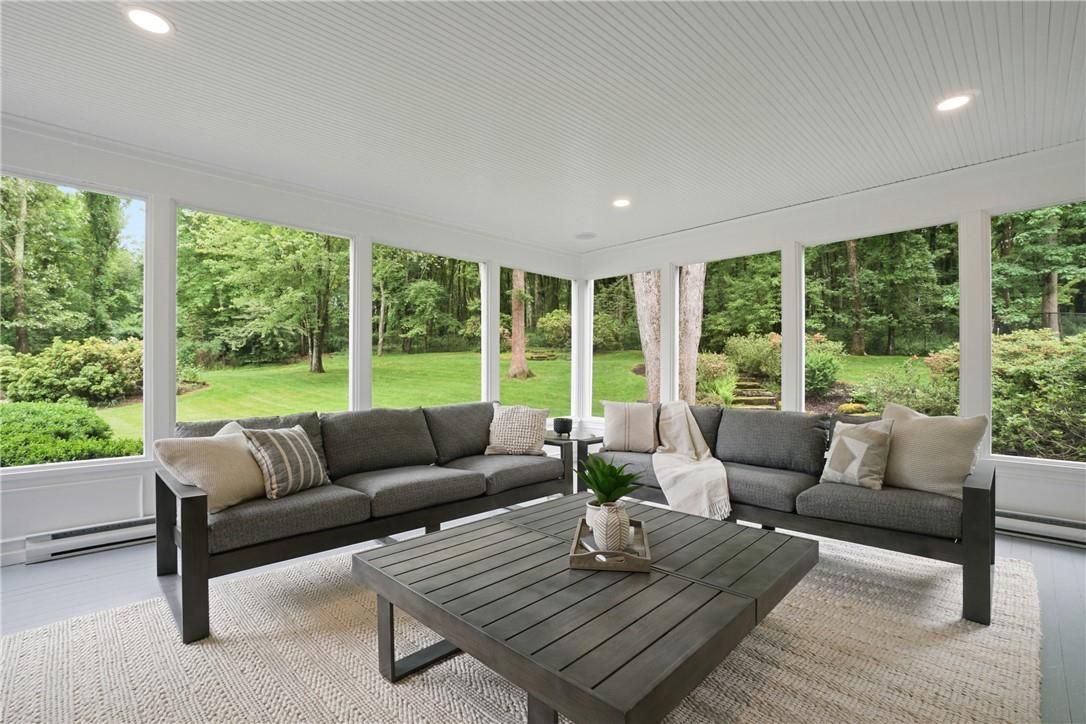 Interior, Living room, Recessed Lighting, Sun Room