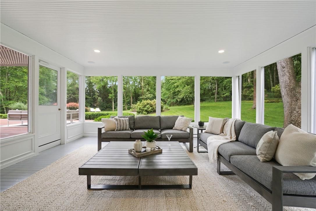 Interior, Living room, Recessed Lighting, Sun Room