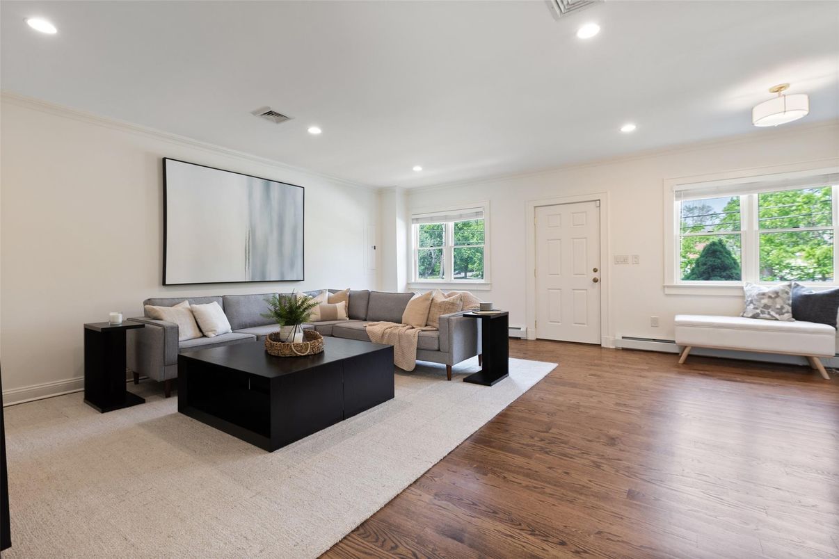 Interior, Living room, Recessed Lighting, Wood Texture Flooring