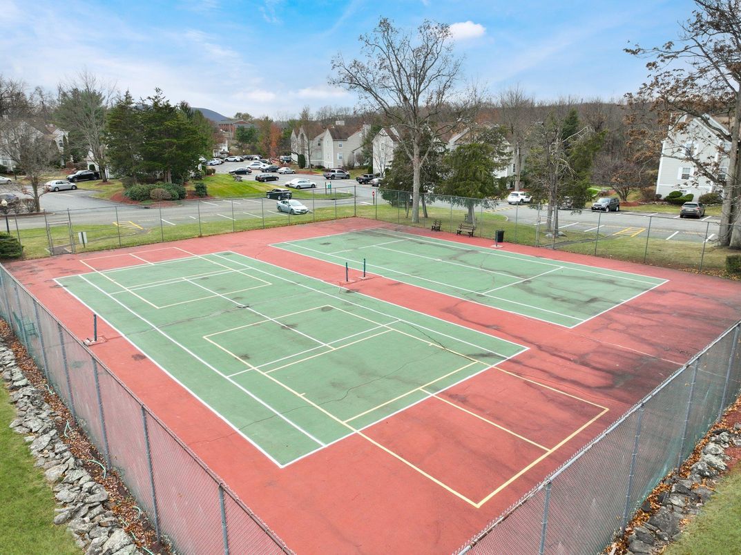 Exterior, Tennis Courts