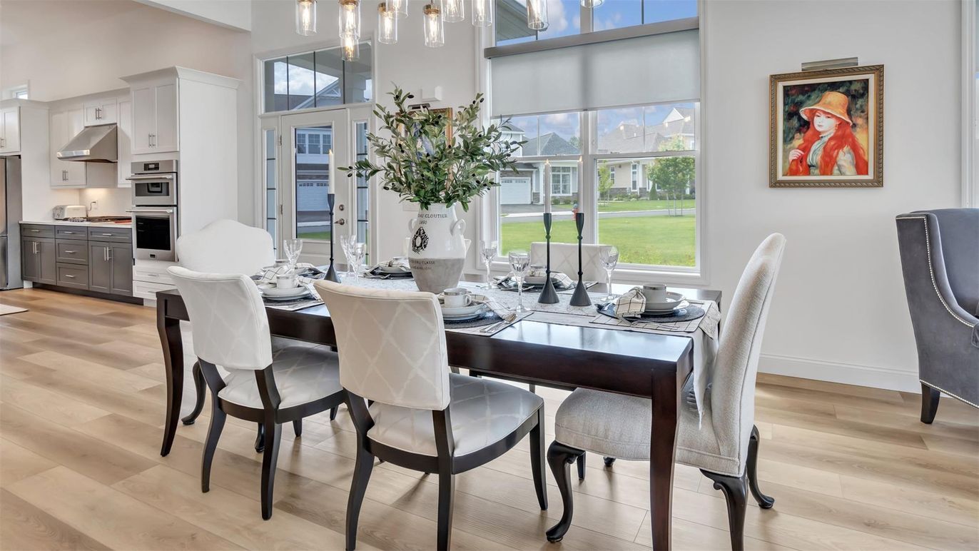 Dining room, Interior, Kitchen, Pendant Lights, Stainless Steel Appliances, Wood Texture Flooring