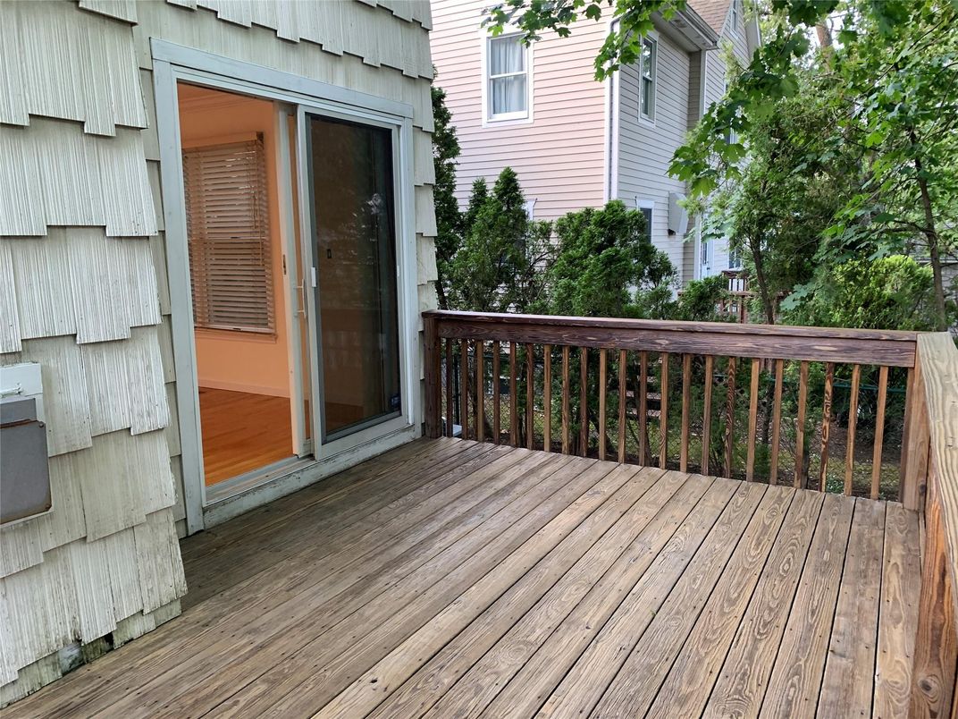 Exterior, Wood Texture Flooring