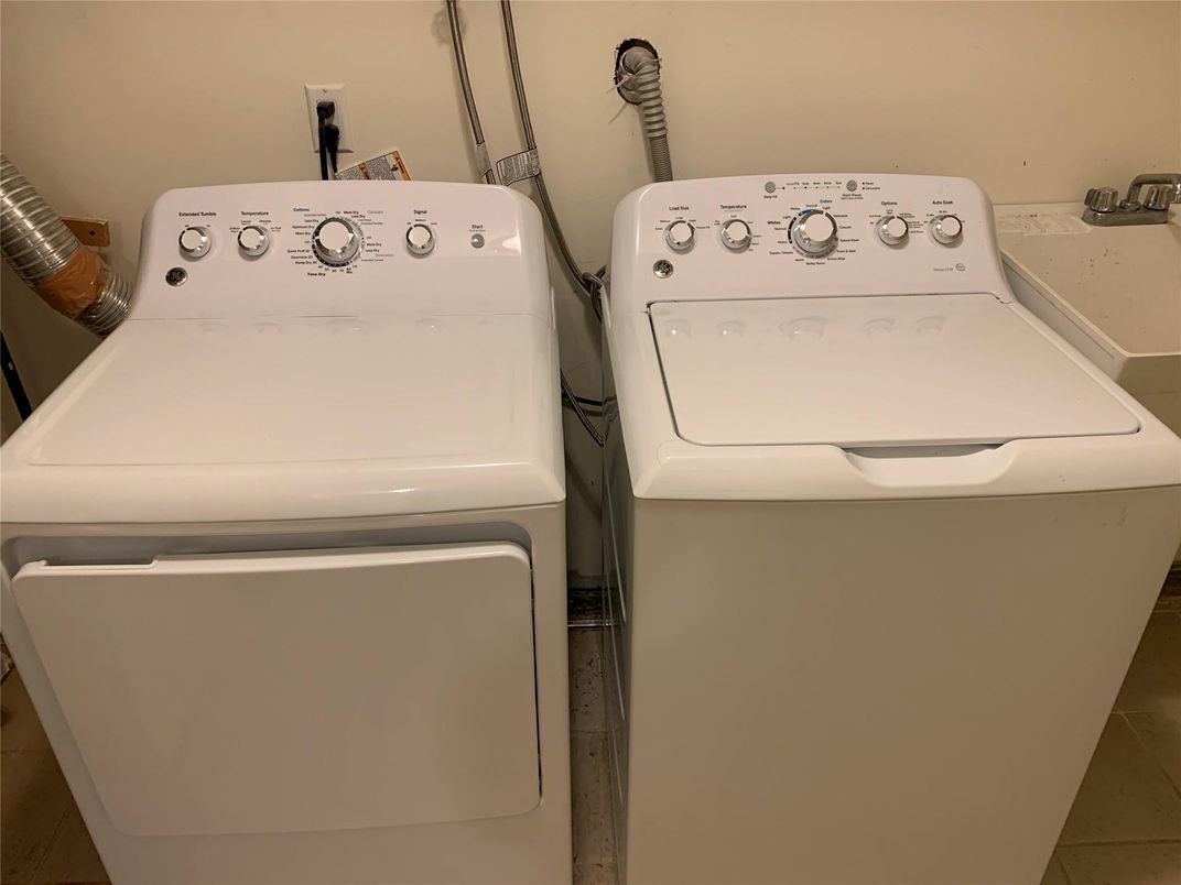 Interior, Utility Closets, Washer