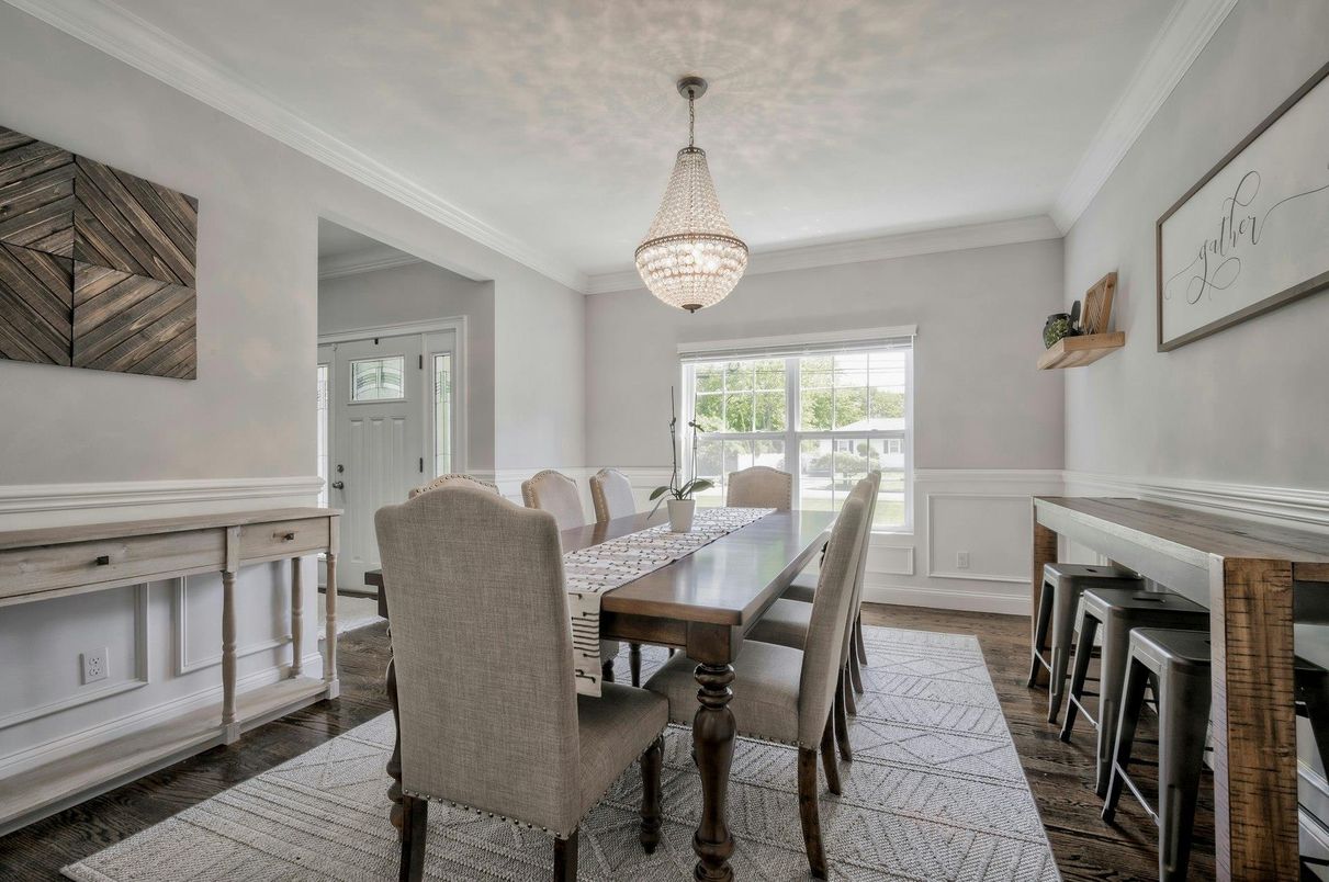 Chandelier, Dining room, Interior, Wood Texture Flooring