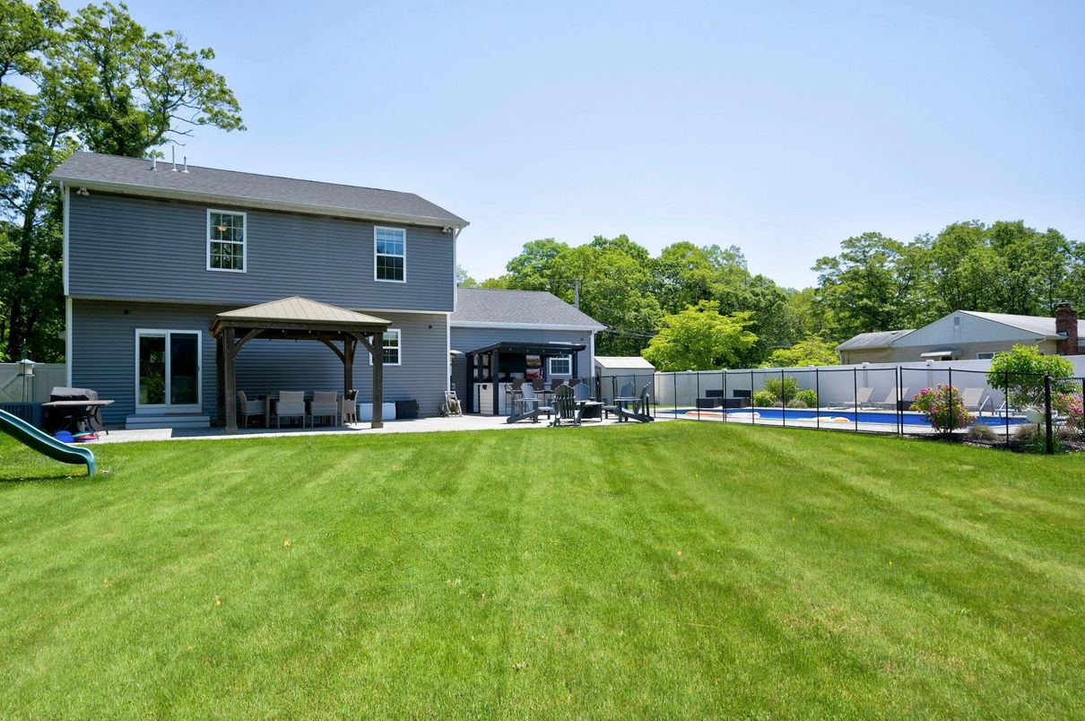 Backyard, Exterior, Playground