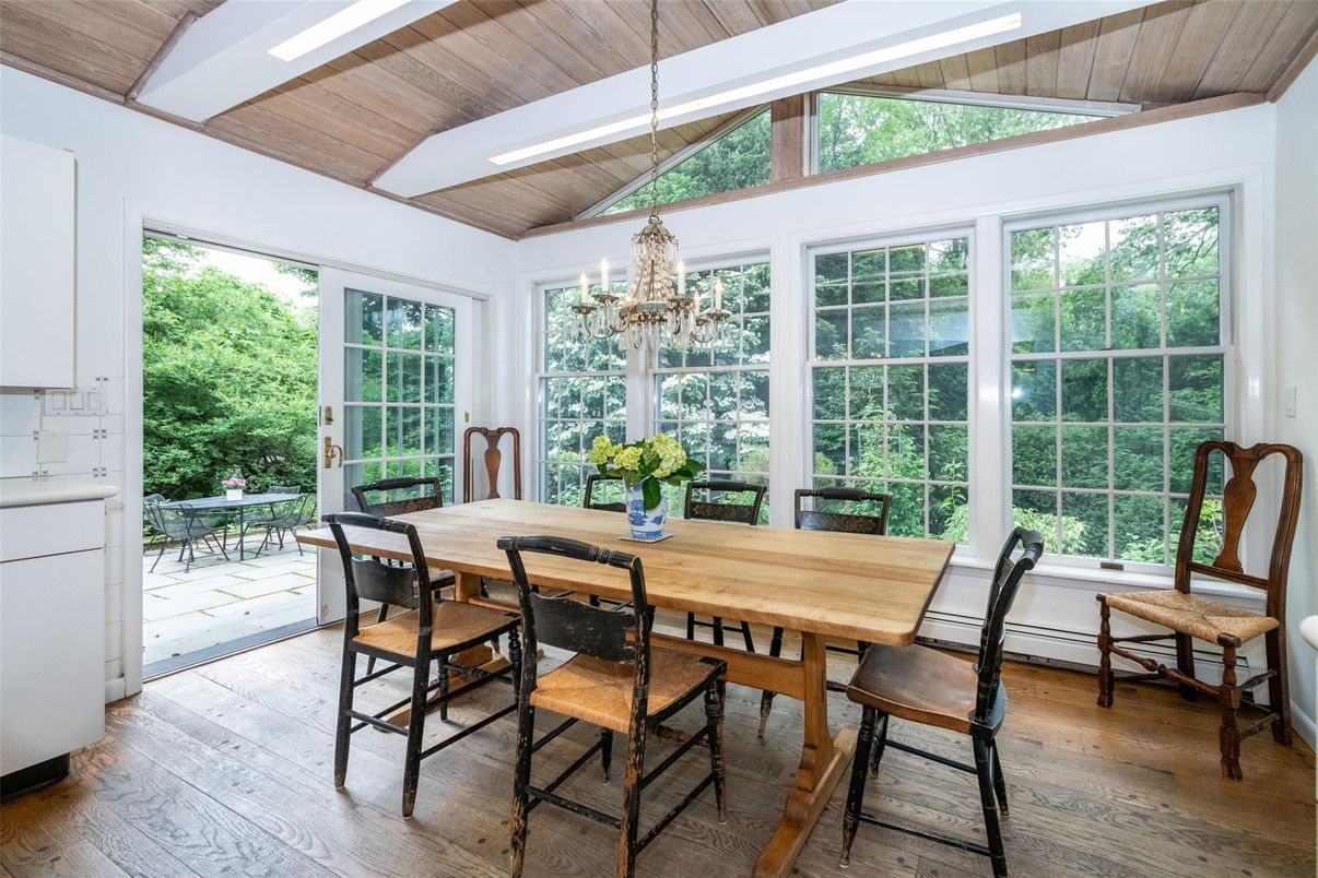 Chandelier, Dining room, Interior, Wooden Ceilings, Wood Texture Flooring