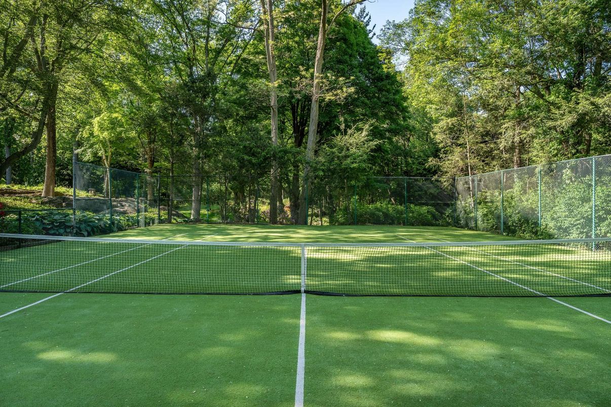 Exterior, Tennis Courts
