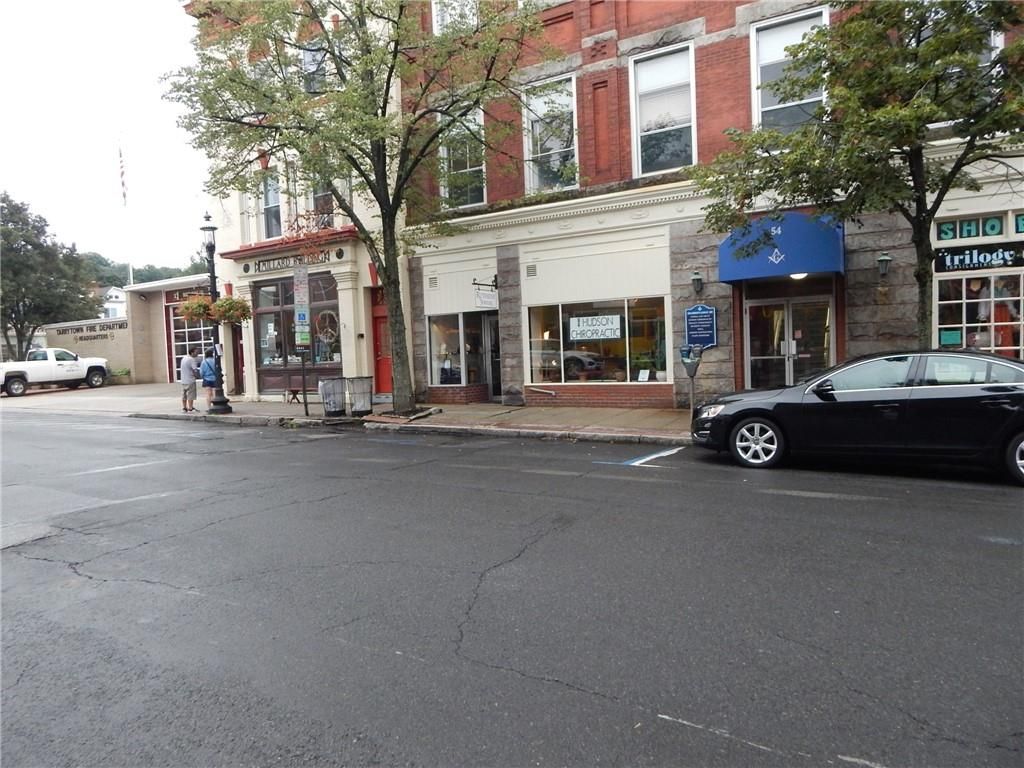 Exterior, Facade, Brick Facade, Rowhouse