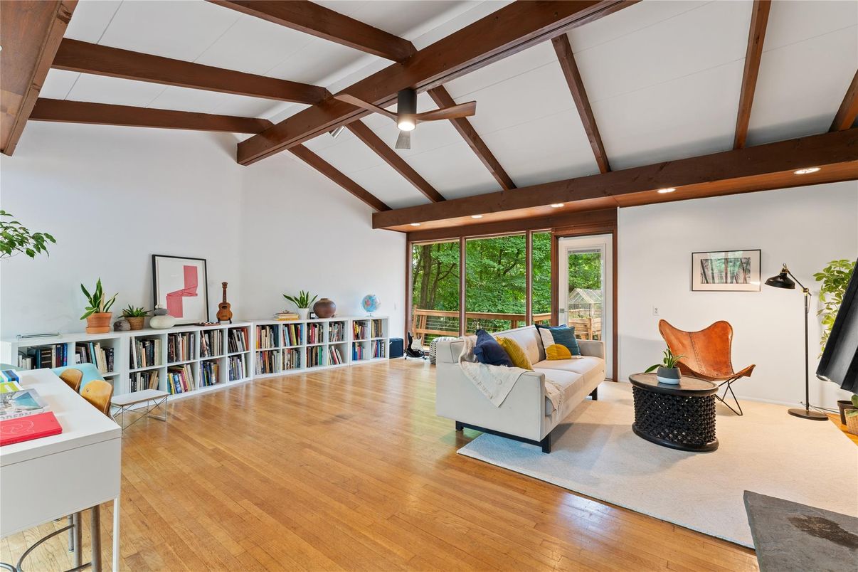 Interior, Living room, Recessed Lighting, Wooden Beams, Wood Texture Flooring