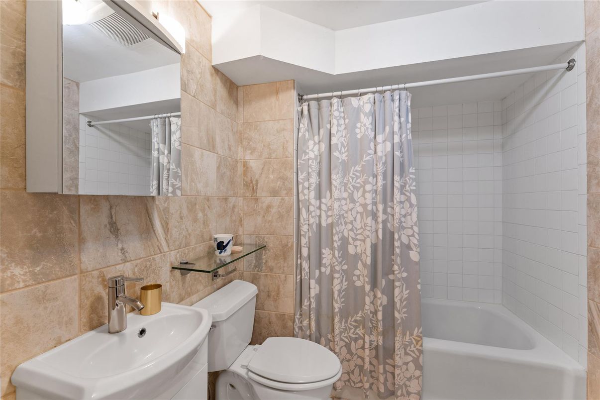 Bathroom, Interior