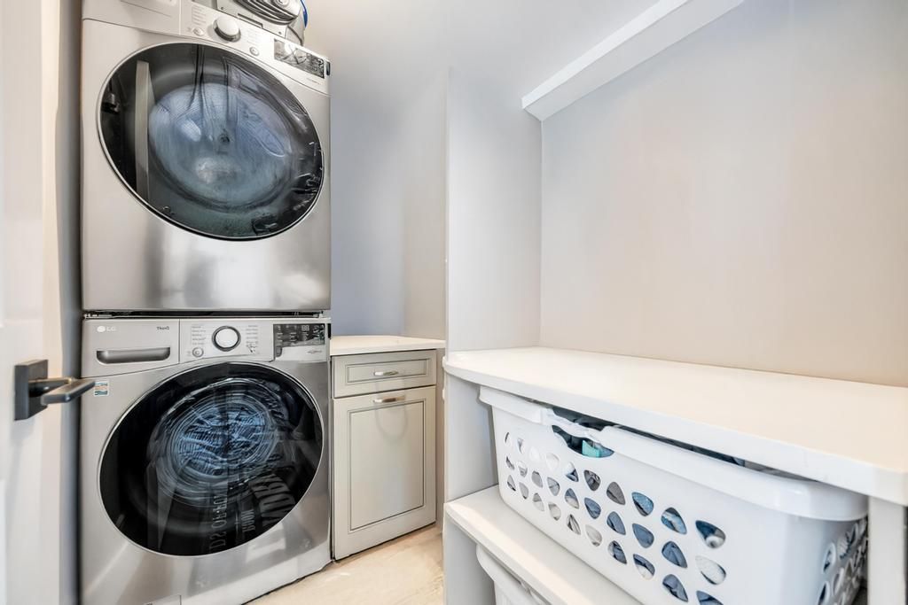 Interior, Utility Closets, Washer