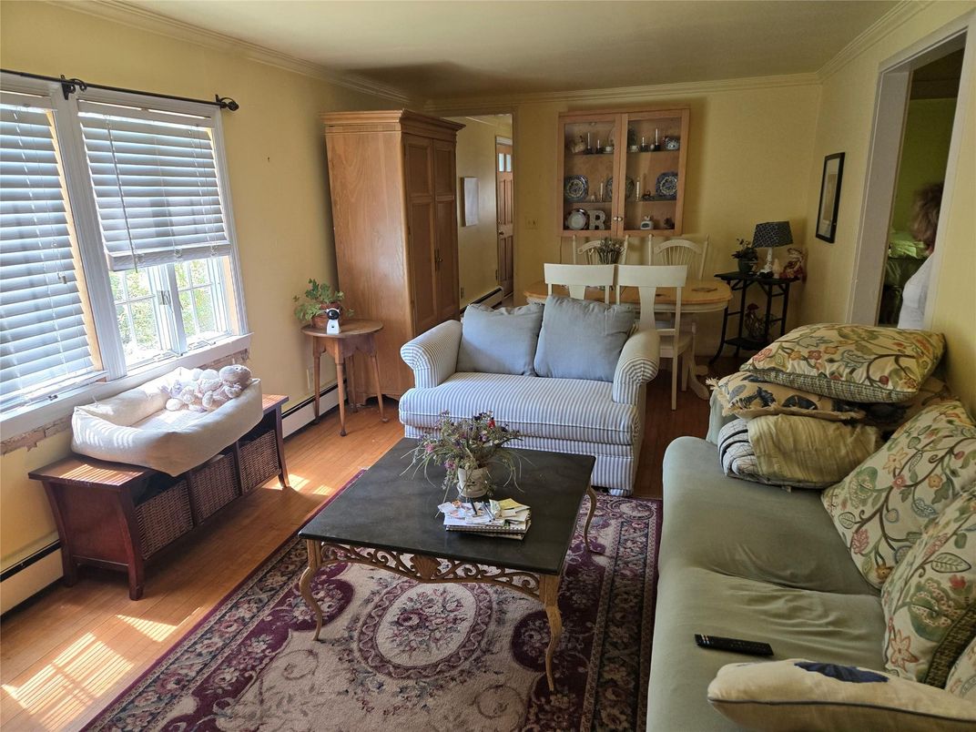 Dining room, Interior, Living room, Wood Texture Flooring
