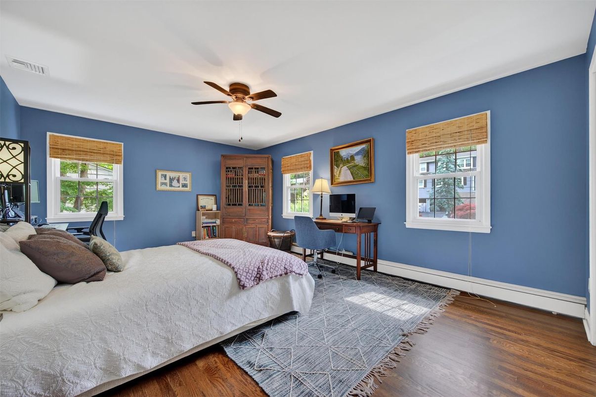 Bedroom, Home Office, Interior, Wood Texture Flooring