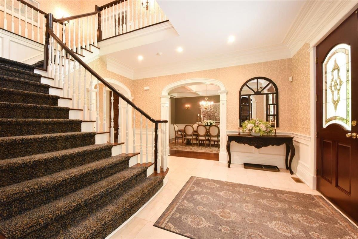 Dining room, Interior, Recessed Lighting