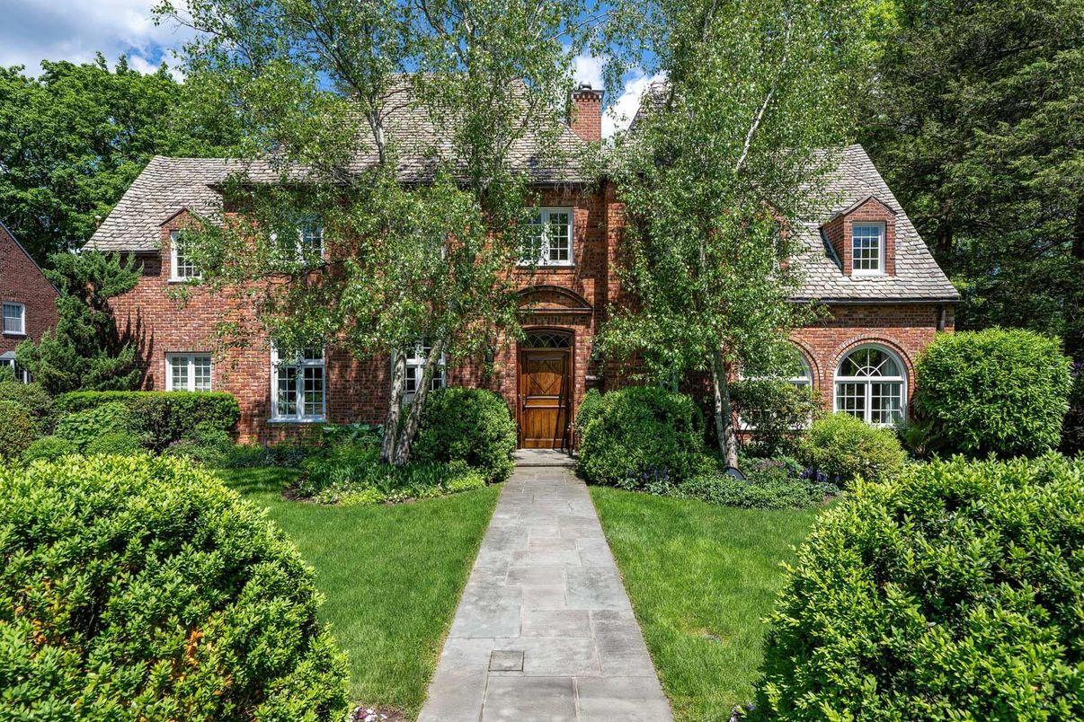 Exterior, Facade, Brick Facade, French Provincial