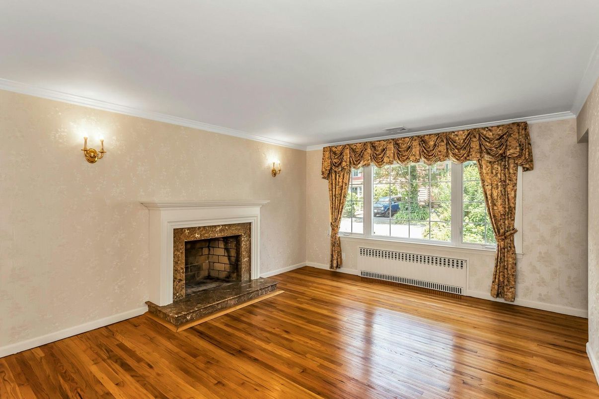 Empty room, Fireplace, Interior, Wood Texture Flooring