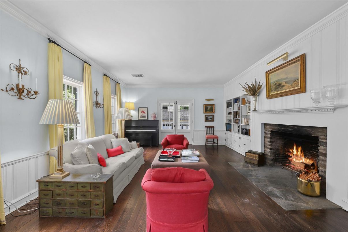 Fireplace, Interior, Living room, Piano, Wood Texture Flooring