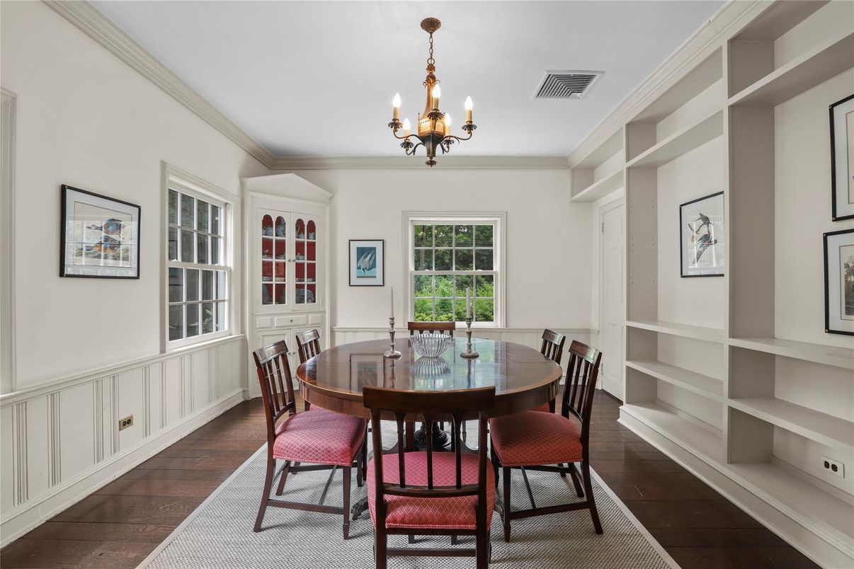 Chandelier, Dining room, Interior, Wood Texture Flooring
