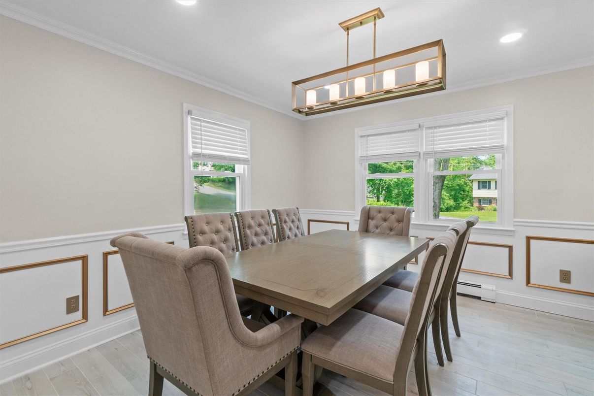 Dining room, Interior, Pendant Lights, Recessed Lighting, Wood Texture Flooring