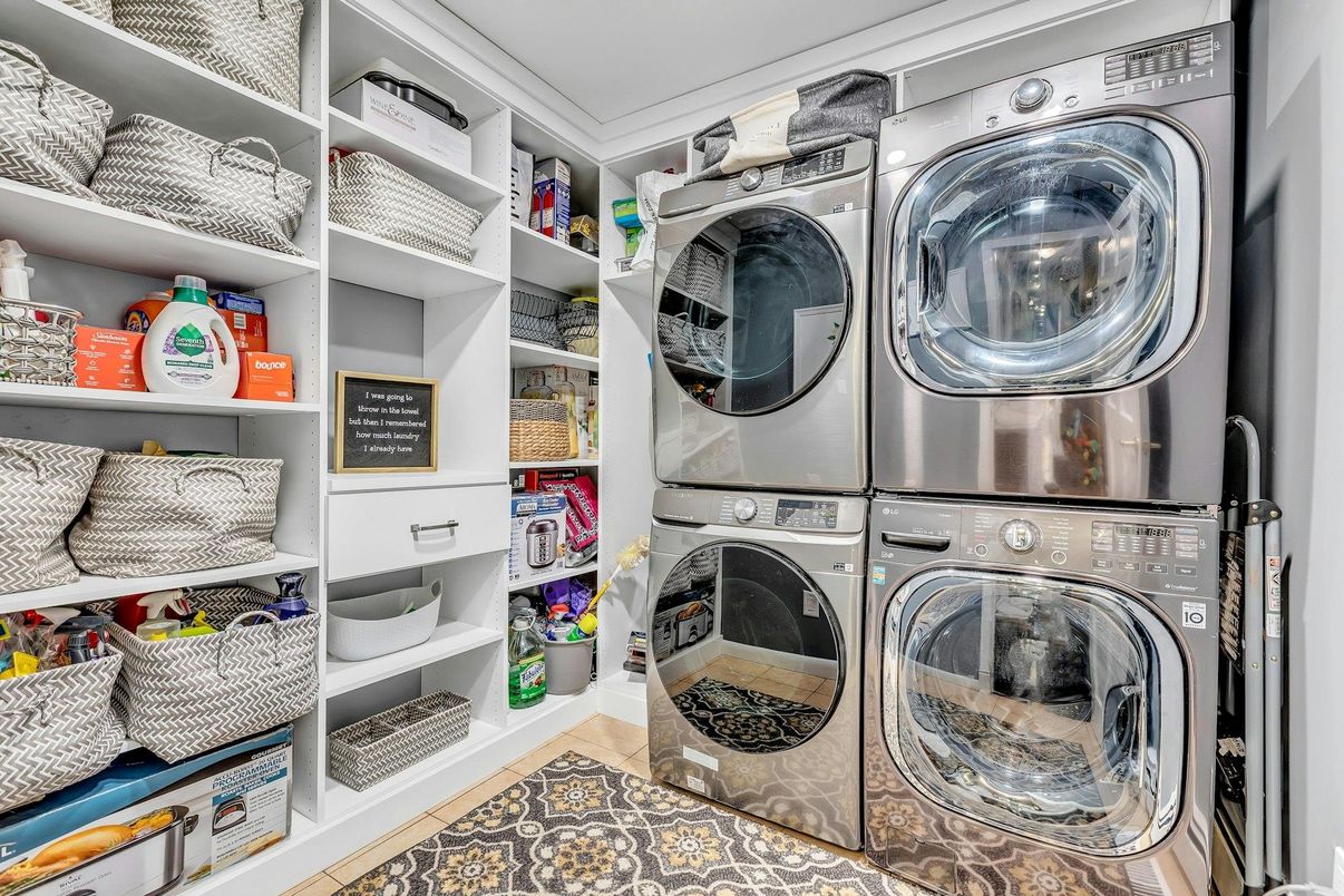 Interior, Utility Closets, Washer